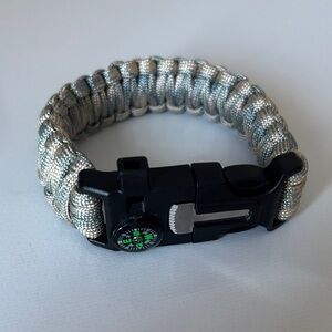 Tactical Paracord Survival Bracelet - Silver  and Blueish Grey